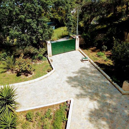 Villa Silvia Ágios Matthaíos 외부 사진
