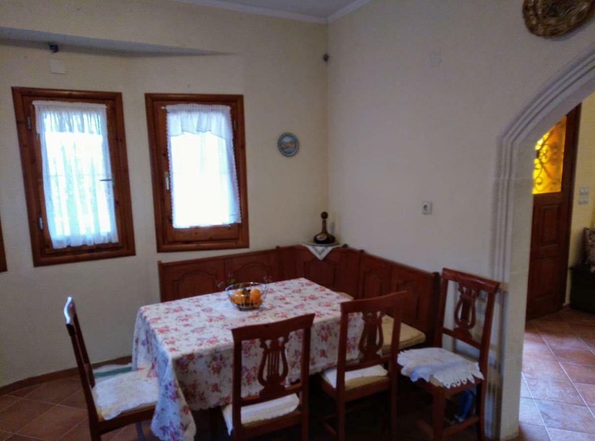 Villa Silvia Ágios Matthaíos 외부 사진