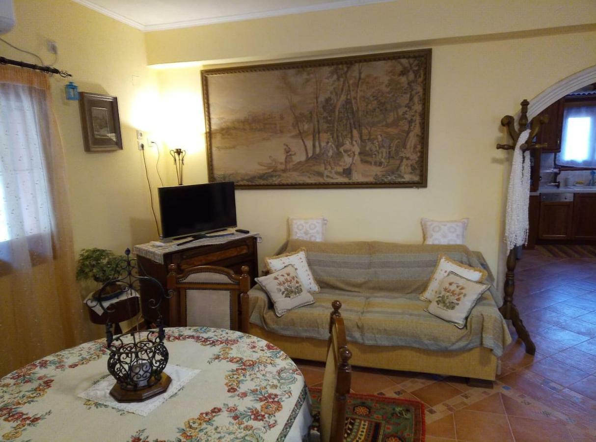Villa Silvia Ágios Matthaíos 외부 사진