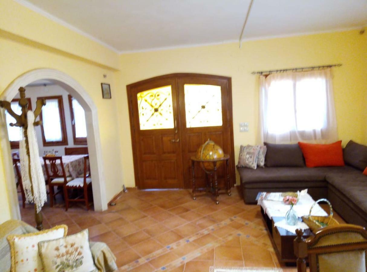 Villa Silvia Ágios Matthaíos 외부 사진